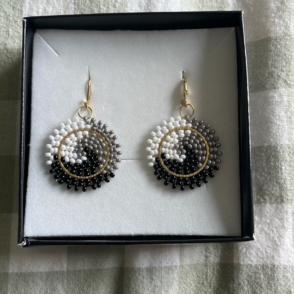 Black and White Starburst Earrings with Gold Hooks